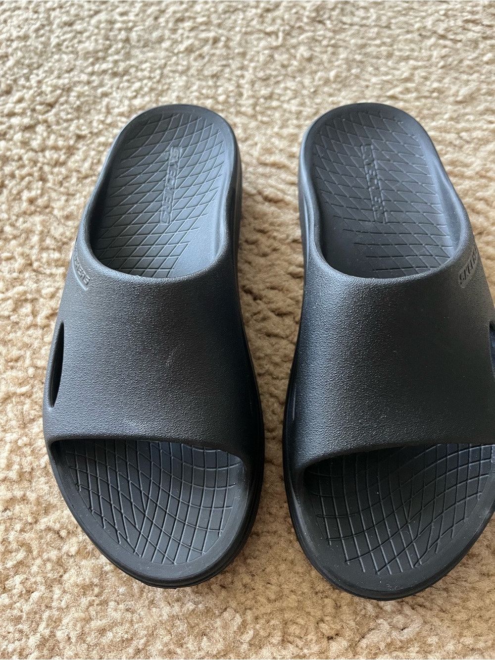 Skechers Black Slide Sandals - Size 8